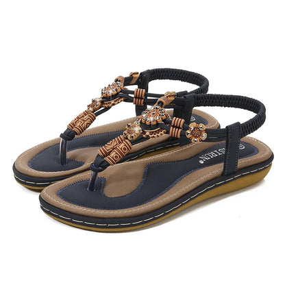Damen Sandalen mit Holzperlen ⎜ Bequeme Flachsohlen-Schuhe im lässigen Stil mit geflochtenem Design