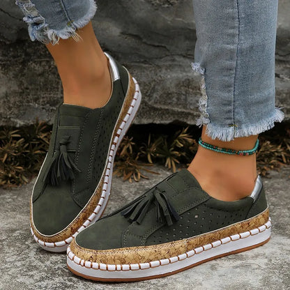 Loafers für Damen ⎜ Bequeme Flats mit Quasten-Detail und elastischem Slip-On Design