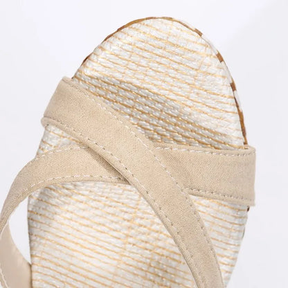 Damen Keilsandaletten mit Kreuzriemen ⎜ Bequeme Sommerschuhe mit Bastsohle und Offener Zehenpartie