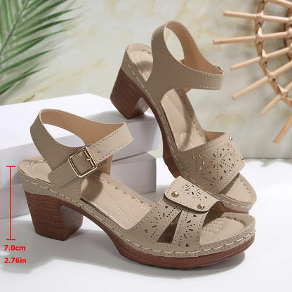 NaturVista ⎜ Damen Sandalen Retro rund offen geschnitzt bequem Sommer Absatz