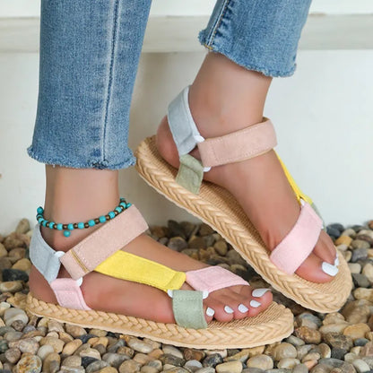 Sommer Sandalen für Damen ⎜ Bequeme Plateauschuhe mit Klettverschluss und buntem Design für Alltag und Strand