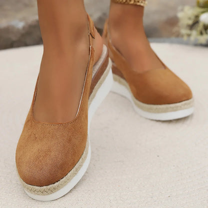 Damen Plateau Sandalen ⎜ Bequeme Schuhe mit runder Zehenpartie und modischer Sohle